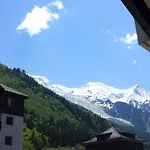 Le Chamois Blanc.8 * Chamonix